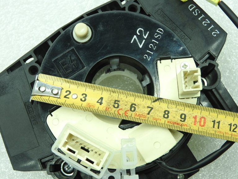 Nissan Navara II D40 Patfinder R51 Spoles atsperes slīdgredzens 255675X00A 255605X01A