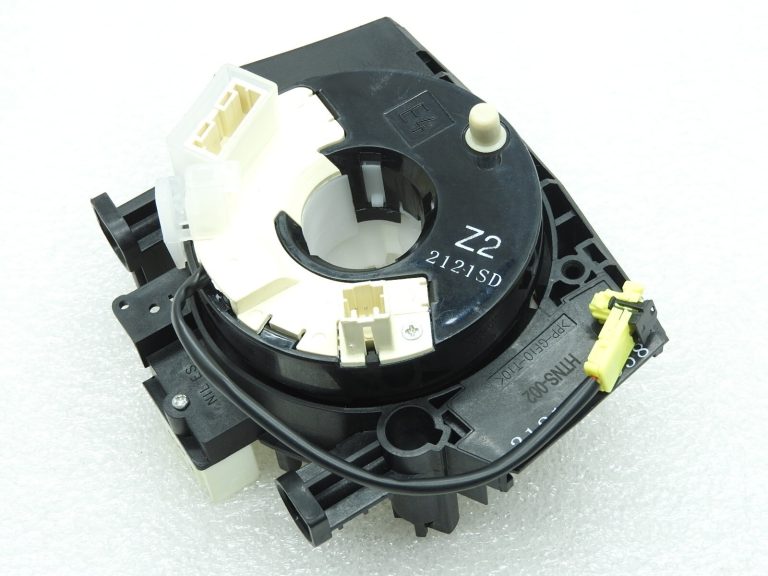 Nissan Navara II D40 Patfinder R51 Spoles atsperes slīdgredzens 255675X00A 255605X01A