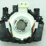 Nissan Navara II D40 Patfinder R51 Spoles atsperes slīdgredzens 255675X00A 255605X01A