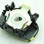 Nissan Navara II D40 Patfinder R51 Spoles atsperes slīdgredzens 255675X00A 255605X01A