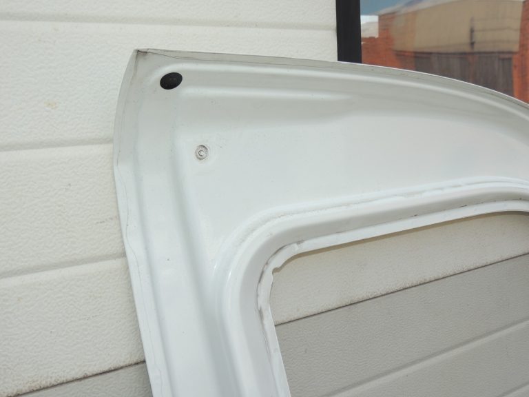 Fiat Doblo 263 Opel Combo D Durvis priekšējās kreisās BIANCO BANCHISA VR-249 52122946