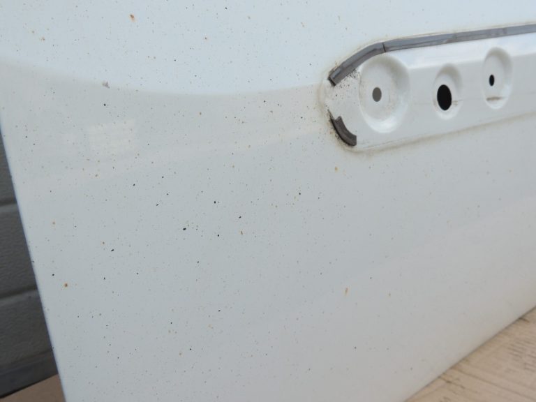 Fiat Doblo 263 Opel Combo D Durvis priekšējās kreisās BIANCO BANCHISA VR-249 52122946