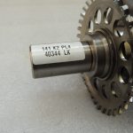 Toyota Yaris P13 1.5 16V 2NRFKE 82kw kloķvārpsta 13401-47090 13401-0Y120