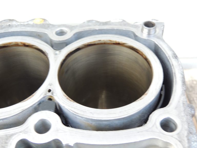 Toyota Yaris P13 1.5 16V 2NRFKE 82kw Dzinēja bloks 1141049085 11410-49085 Bloks