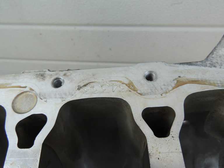 Toyota Yaris P13 1.5 16V 2NRFKE 82kw Dzinēja bloks 1141049085 11410-49085 Bloks