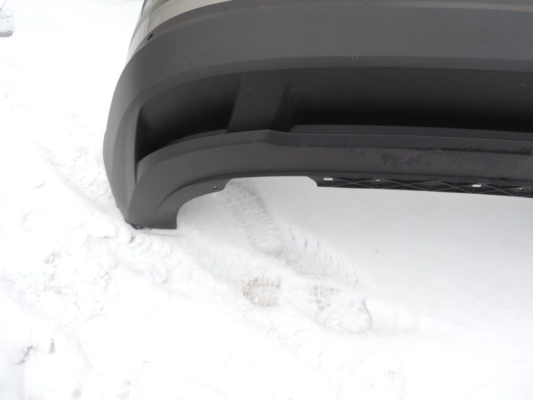 Skoda Kodiaq NS7 Aizmugurējā bampera krāsa F8H 565807421 562807301AC 565807521