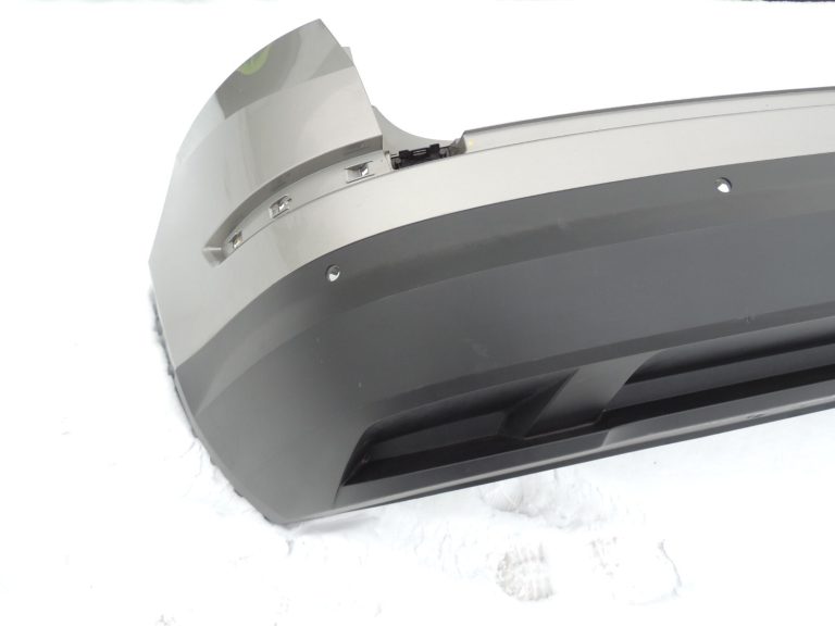 Skoda Kodiaq NS7 Aizmugurējā bampera krāsa F8H 565807421 562807301AC 565807521