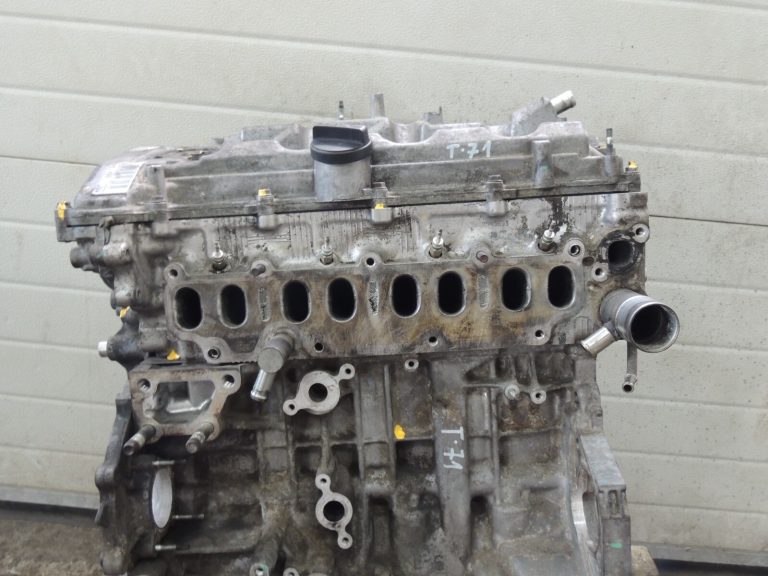 Toyota Avensis T27 2,2D-CAT 2AD-FHV Dīzeļdzinējs 2ADFHV
