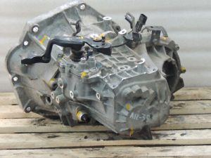 Nejauši bojāta manuālā pārnesumkārba 5 pakāpju DEFEKTĪVA Hyundai i20 GB 1.2i G4LA pārnesumkārba