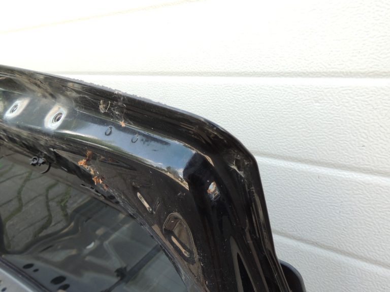 Volvo V60 I Aizmugurējās durvis BLACK SOLID B/C 019 31457729