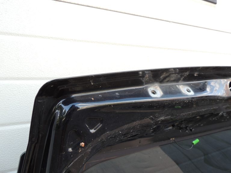 Volvo V60 I Aizmugurējās durvis BLACK SOLID B/C 019 31457729