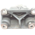 Nissan Navara II D40 3.0DCi V6 V9X Labais motora stiprinājuma kronšteins 112325X20C