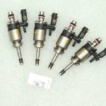 OEM Seat Cupra Leon KL8 1,5TSIC degvielas iesmidzinātāju komplekts x4 04E906036AD