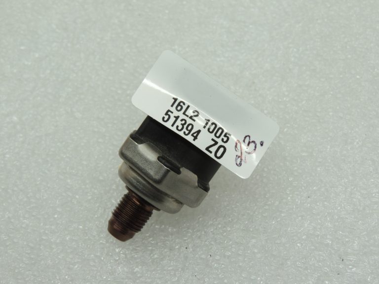 OEM Seat Cupra Leon KL8 1.5TSIC Degvielas spiediena sensors Spiediena sensors 04C906054C