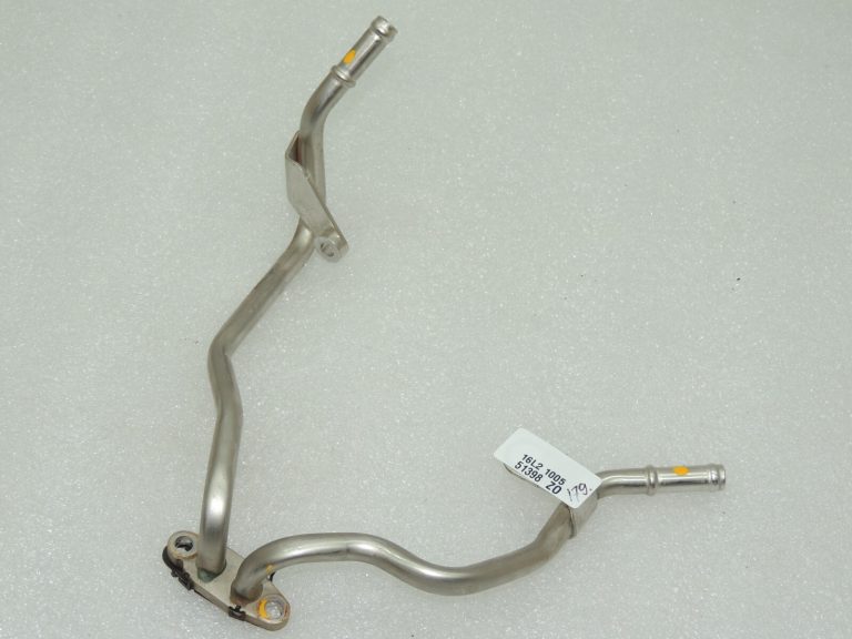 OEM Seat Cupra Leon KL8 1.5TSIC dzesēšanas šķidruma caurule 05E121497E