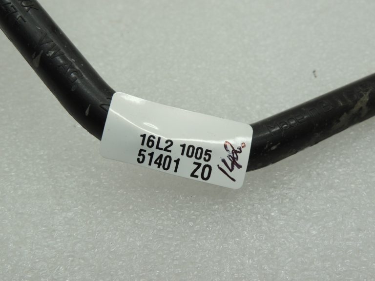OEM Seat Cupra Leon KL8 1.5TSIC dzesēšanas šķidruma caurule 05E122447F