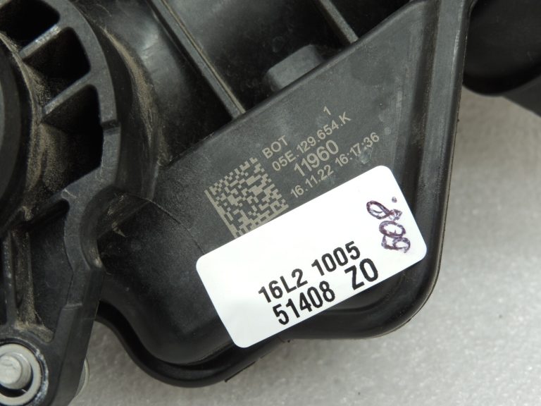 OEM Seat Cupra Leon KL8 1.5TSIC ieplūdes kolektors 05E129654AF