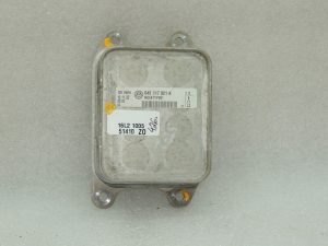 OEM Seat Cupra Leon KL8 1.5TSIC eļļas dzesētājs 04E117021K