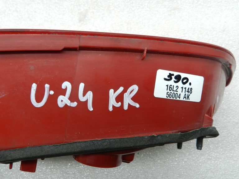 Kia Ceed oriģinālais aizmugurējais lukturis iekšpusē pa kreisi