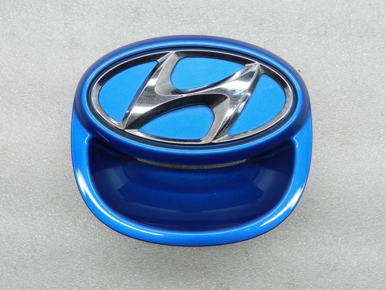 Hyundai I30 oriģināls aizmugurējo durvju rokturis BV – VIVID BLUE