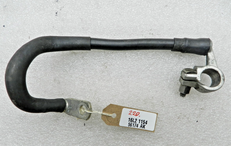 Skoda Audi Audi VW Oriģinālā instalācija akumulatora negatīvs