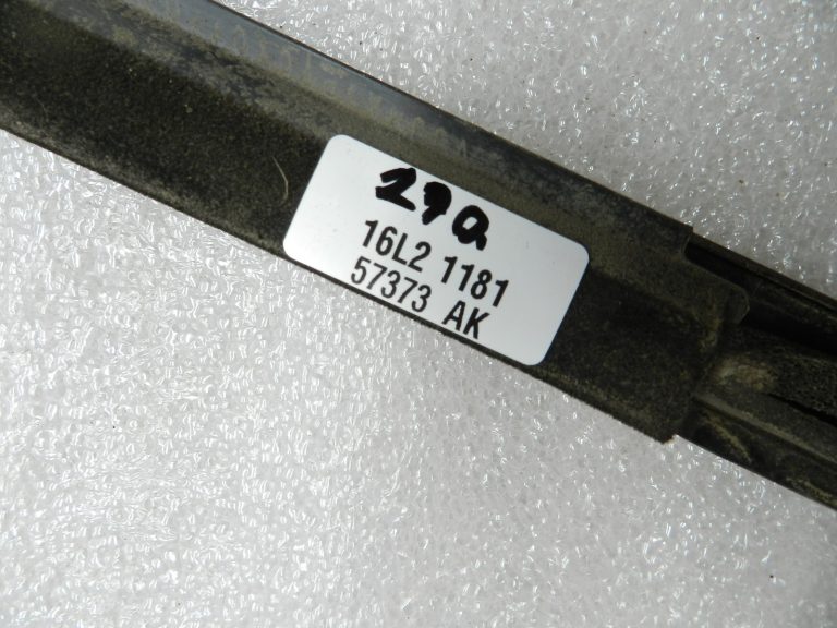 Ford Ranger P375 TKE oriģināls hromēts ārējais durvju panelis priekšējais kreisais