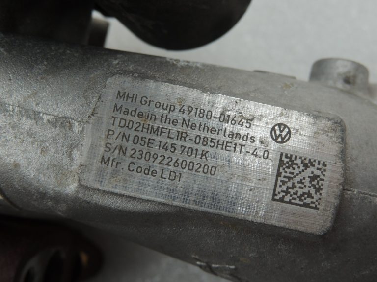 OEM Seat Cupra Leon KL8 1.5TSIC turbokompresors 05E145701K