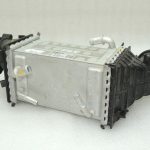 OEM Seat Cupra Leon KL8 1.5TSIC starpdzesētājs 04E145785M