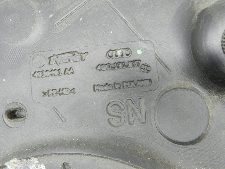 Audi A6 oriģinālā AdBlue tvertne