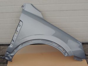 Opel Antara Priekšējais labais spārns Krāsa Priekšējais labais spārns GJE Shell Grey