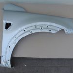 Chevrolet Captiva priekšējais labās puses dubļusargs labā spārna krāsa 92U metāliski pelēka