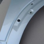 Chevrolet Captiva priekšējais labās puses dubļusargs labā spārna krāsa 92U metāliski pelēka