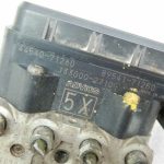 Toyota Hilux VII 2.5 D-4D ABS sūknis sūknis hidrauliskais bloks hidrauliskais 133000-2710 5X