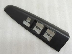 Toyota Hilux VII front left door panel window switch cover