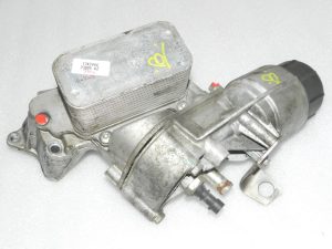 Lancia Thema II Jeep WK 3.0 CRD eļļas filtra korpuss ar dzesētāju 68504665AA 68211440AB