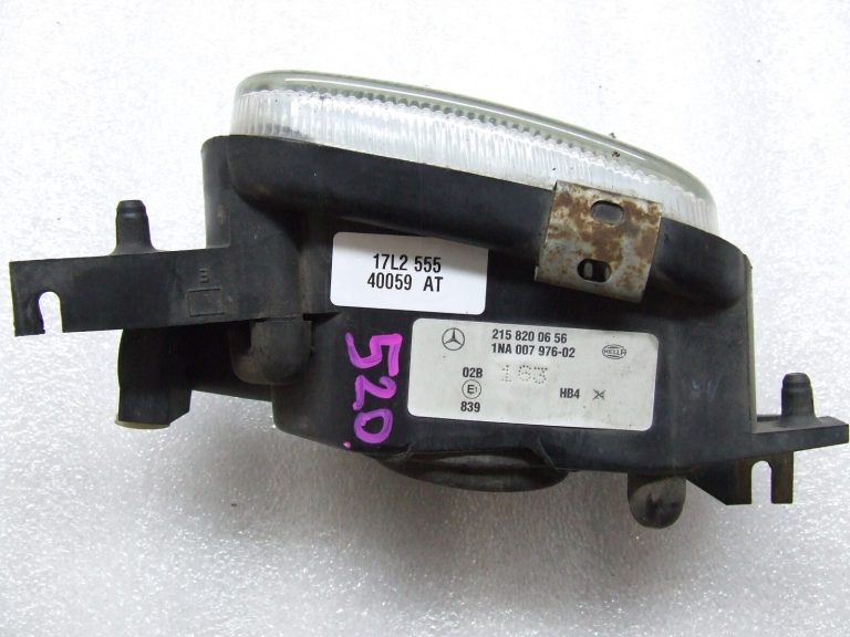 Mercedes Benz C200 C180 W203 Labais miglas lukturis