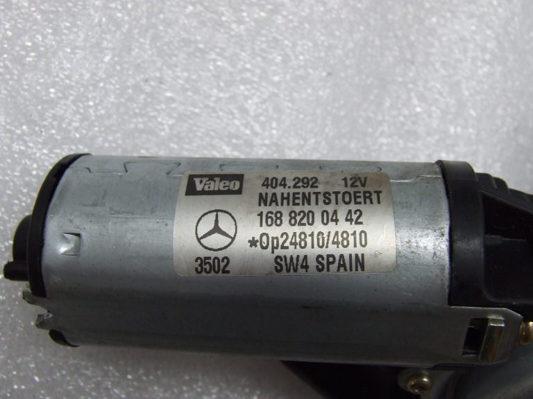 Mercedes Benz W168 W414 Elega aizmugurējā tīrītāja motors Motors