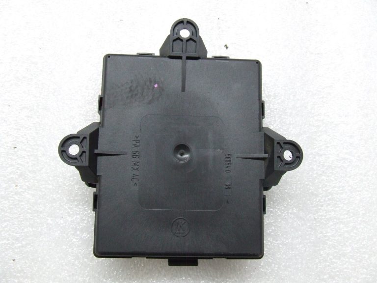 Mercedes Benz A180 W169 W245 A160 Durvju vadības bloks priekšējais kreisais