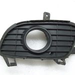 Mercedes Benz A180 W169 Apakšējā režģa trīsdaļīga priekšējā kreisā daļa