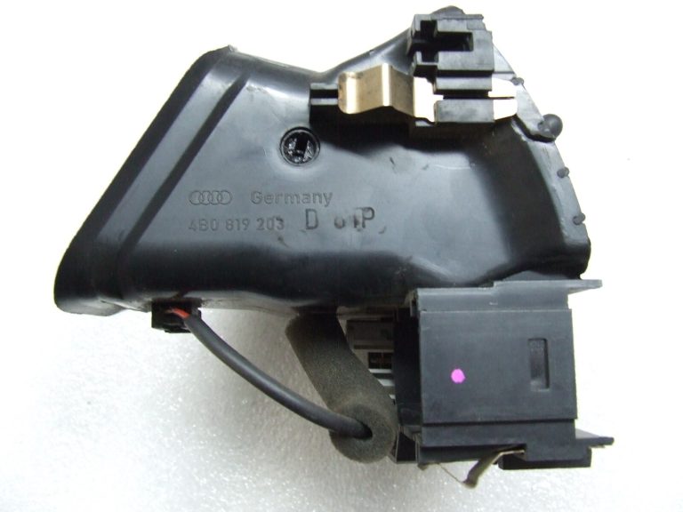 Audi A6 ventilācijas režģis aizmugurējā ventilācijas atverē 4B0819209