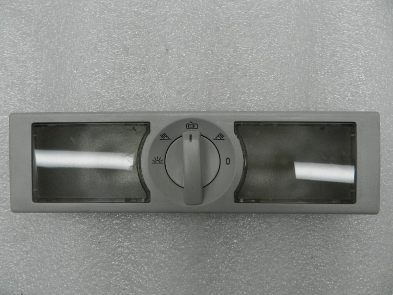 VW Scharan 7N Skoda oriģināls salona jumta lukturis 6Q0947291B
