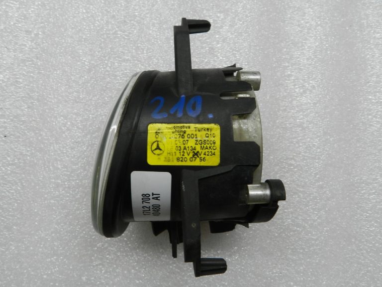 Mercedes-Benz A150 W169 W211 W212 kreisais miglas lukturis A2518200756