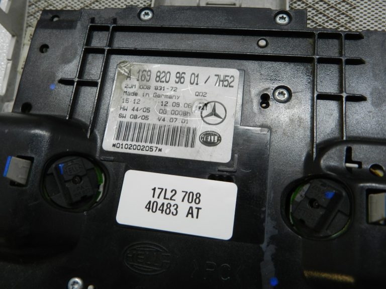 Mercedes-Benz A B W169 W245 Iekštelpu jumta apgaismojums a1698209601