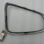 Mini Cooper R56 R55 Oriģinālais apdares gredzens priekšējam lukturim kreisais hromēts 2752243