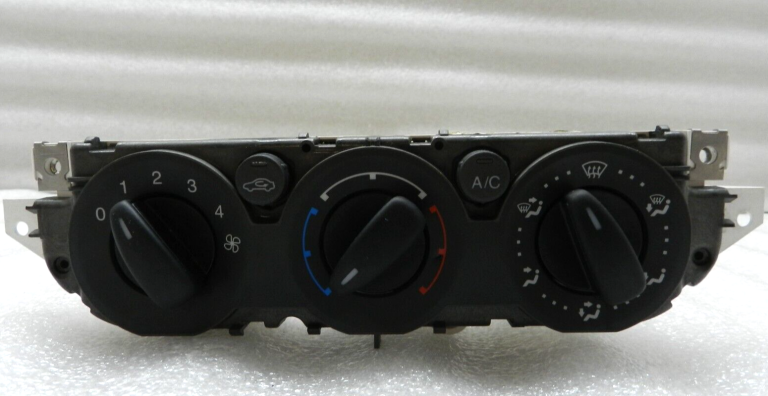 Ford Focus II klimata kontroles bloks 69607003 3m5t-19980-ad