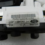 Ford Focus II klimata kontroles bloks 69607003 3m5t-19980-ad