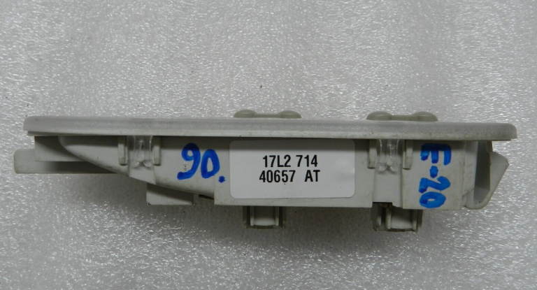 Lancia Phedra salona apgaismojums 8200073231