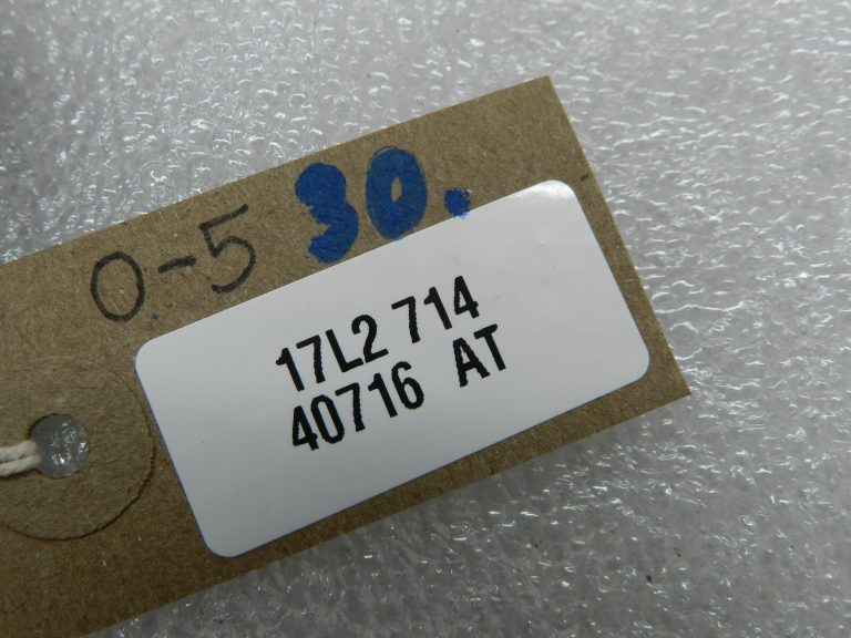 Opel Insignia oriģinālais stāvvietas palīglīdzeklis PDC 176 SWITCHBLADE/SOVEREIGN SILVER MET