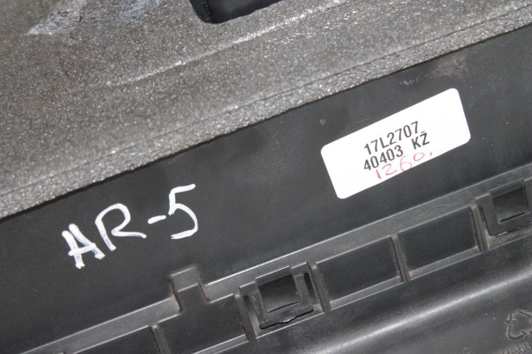 Alfa Romeo Giulietta 940 6 pakāpju manuālā pārnesumkārba pārnesumu svira 55249643, 55272574