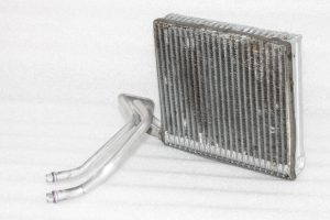 Oriģinālais Alfa Romeo Giulietta 940 gaisa kondicioniera iztvaicētājs 77365580, 176130554